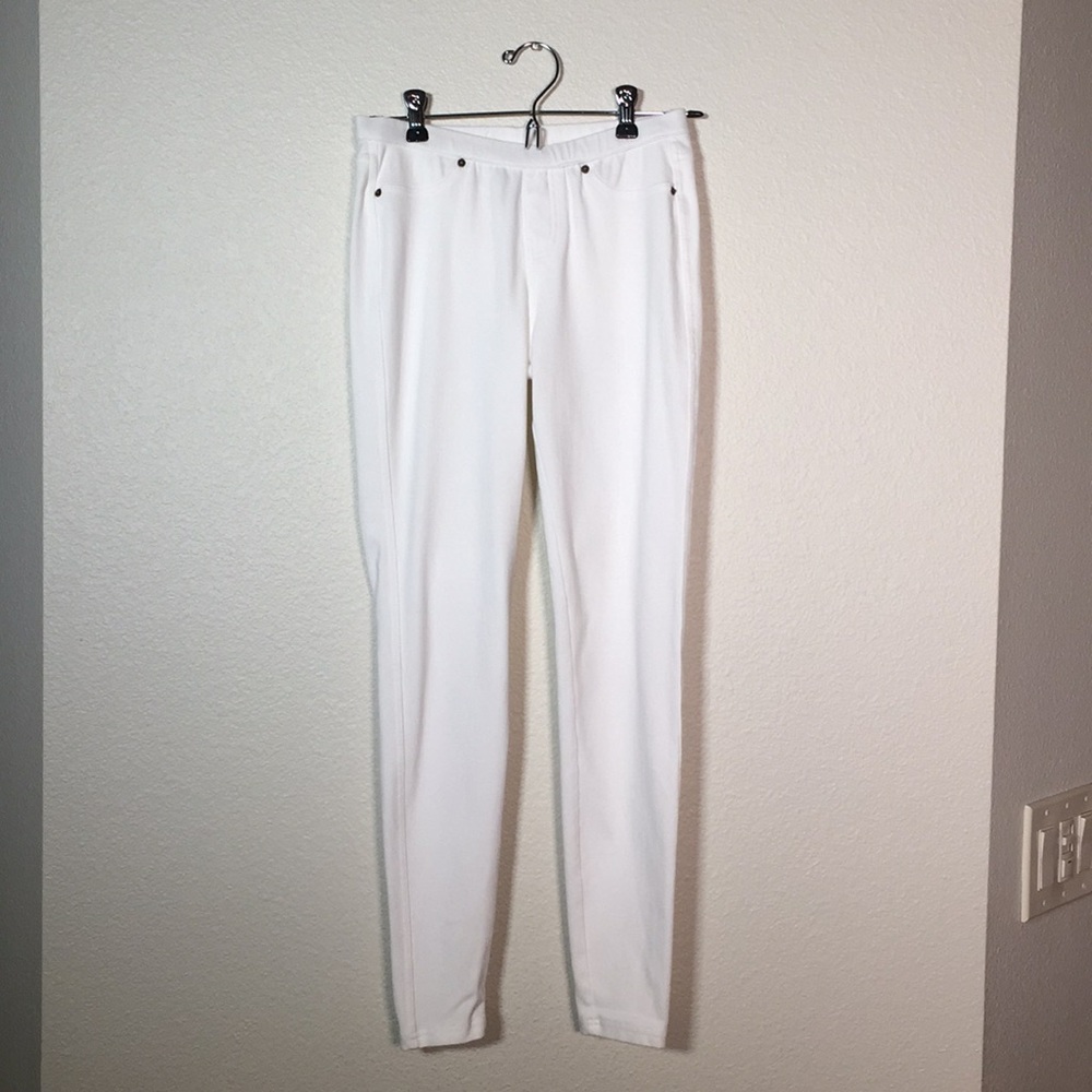 Simply Vera white leggings